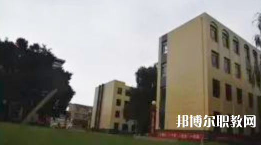 宣化職教中心地址，乘車路線