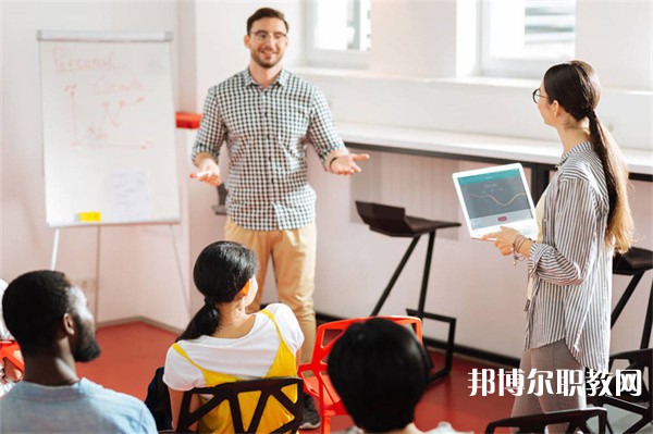 廣東哪里的中專學校能讀智能制造(數(shù)控技術(shù)應(yīng)用)專業(yè)