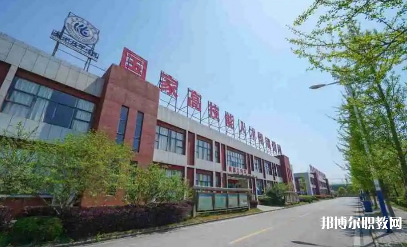 蕪湖汽車工程學(xué)校怎么樣、好不好