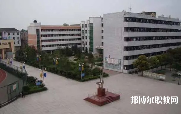 澤州縣周村中學(xué)(職高部)怎么樣、好不好