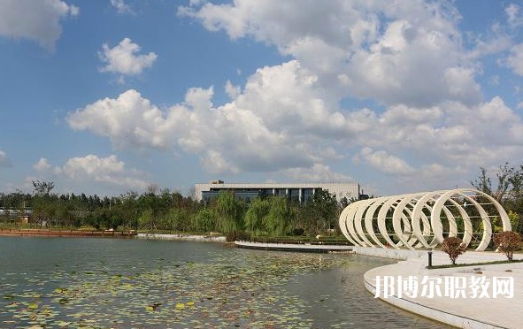 鞍山市現(xiàn)代服務(wù)學(xué)校怎么樣、好不好