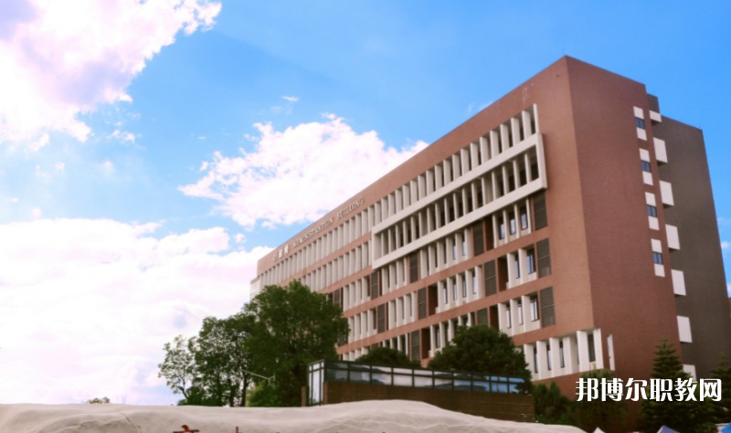 2024廣東酒店管理職業(yè)技術(shù)學(xué)院中職部招生計劃 招生人數(shù)是多少(附要求、條件、對象)